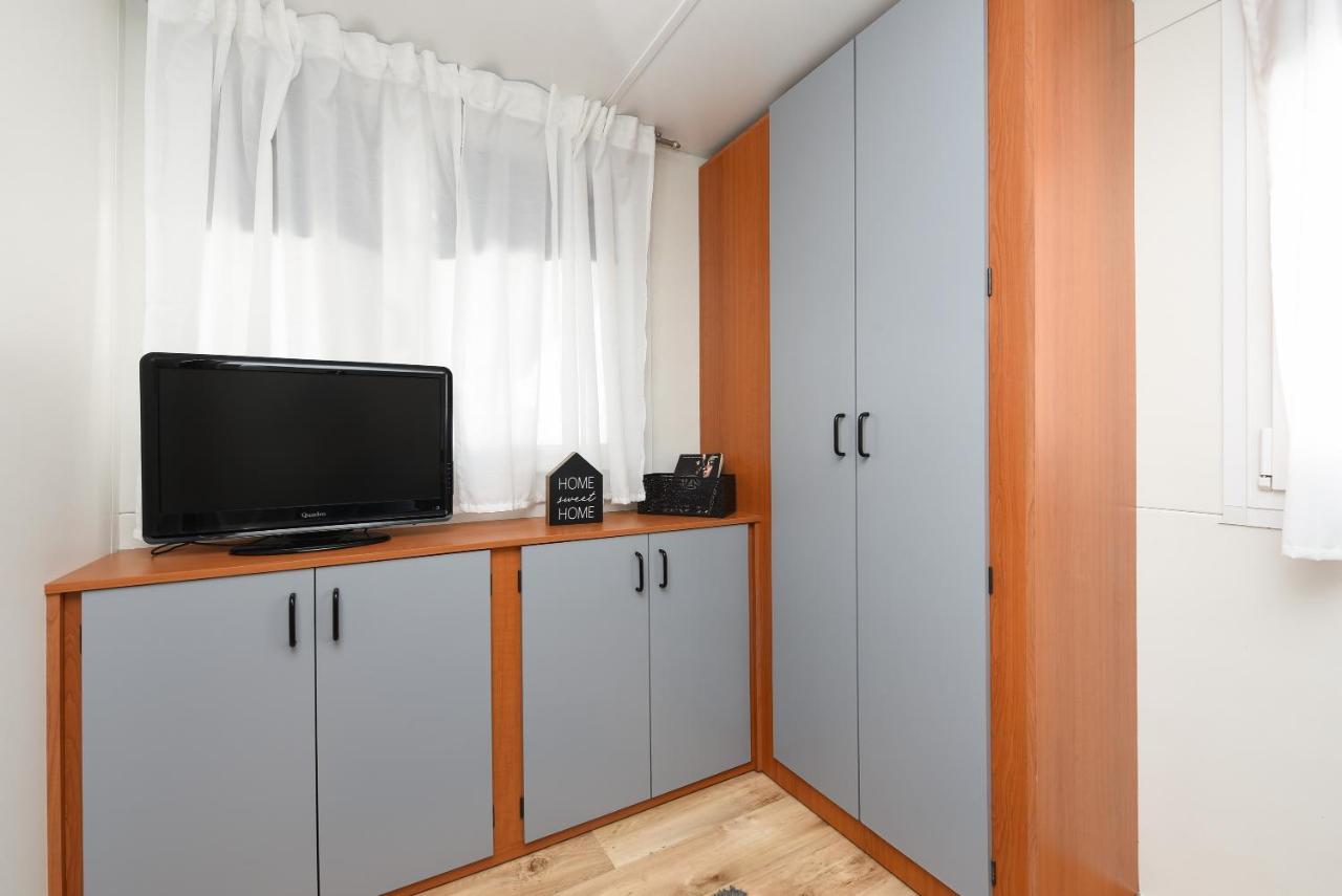 Mia Mobile Home With Jacuzzi Ždrelac Extérieur photo
